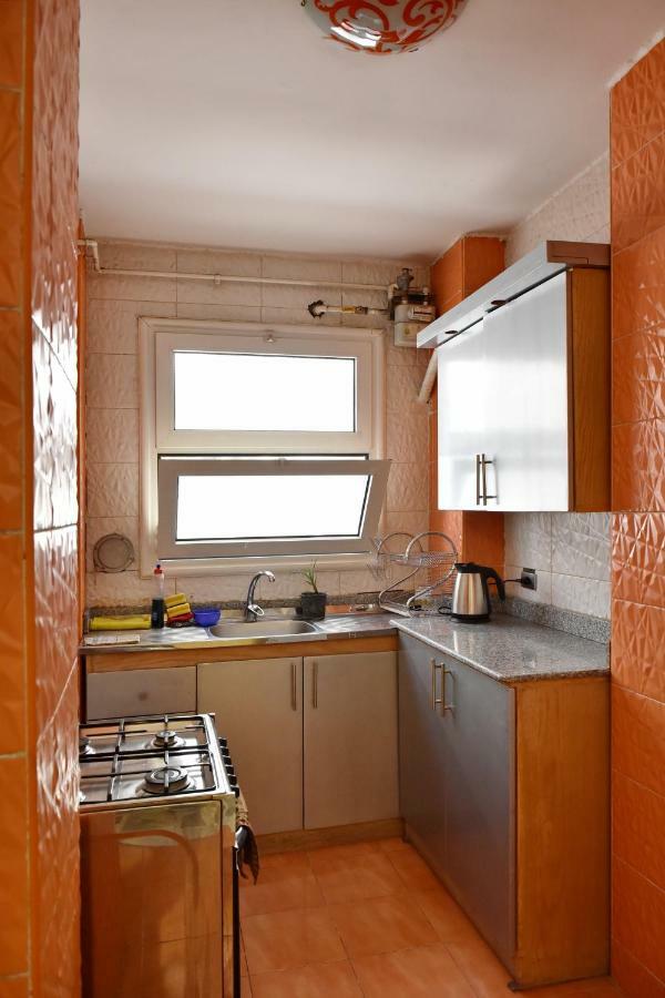Two-Bedroom Apartment At Mohamed Farid Street Kairo Eksteriør billede